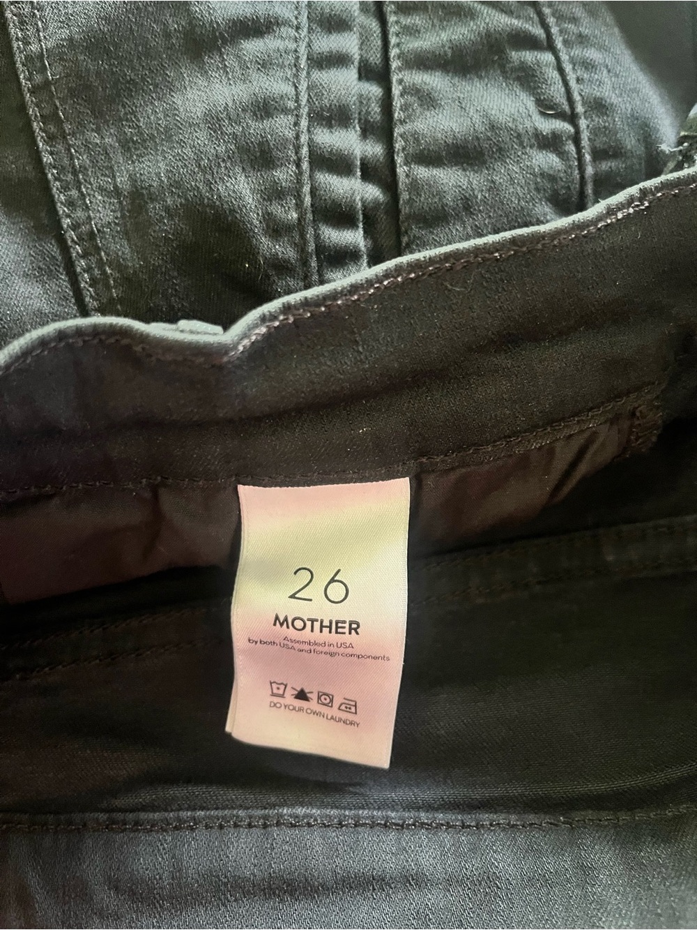 MOTHER Denim Rambler Cargo Ankle Black Not Guilty 26 - Picture 3 of 5